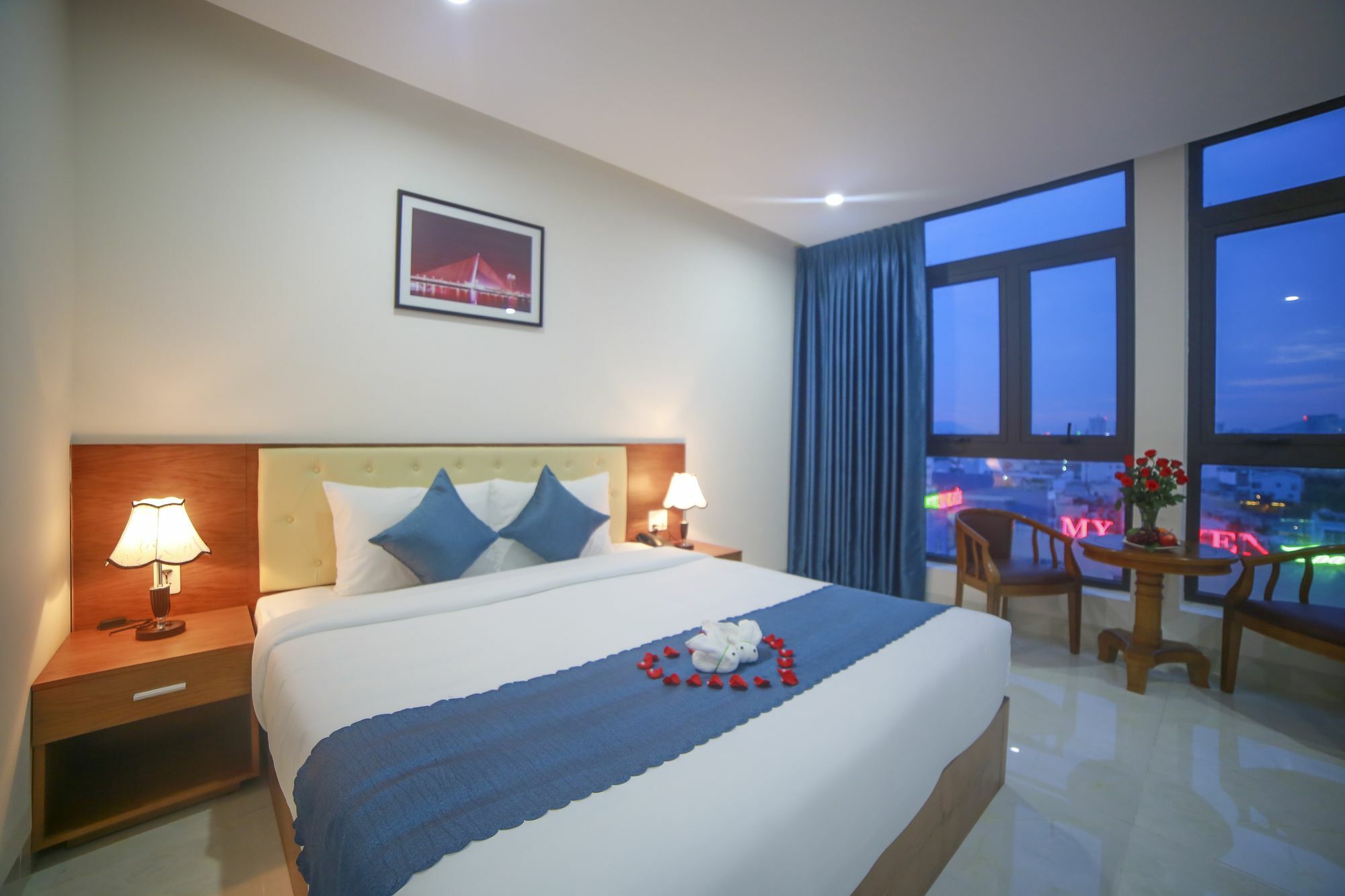 Toan Thang Hotel Дананг Экстерьер фото