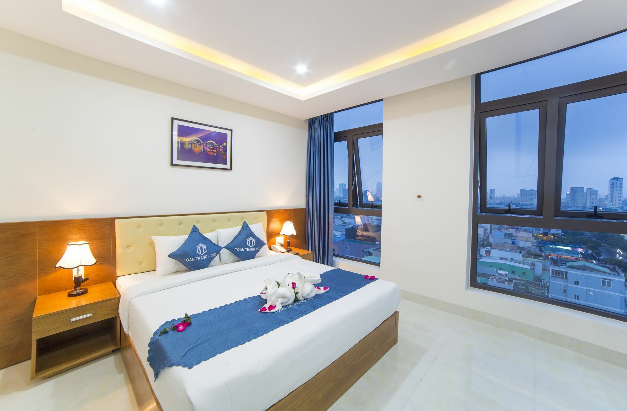 Toan Thang Hotel Дананг Экстерьер фото