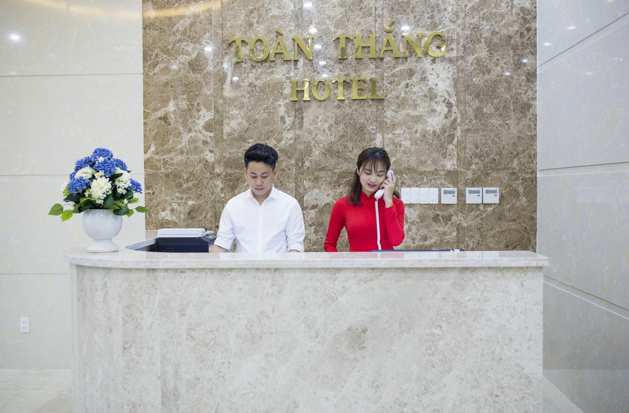 Toan Thang Hotel Дананг Экстерьер фото